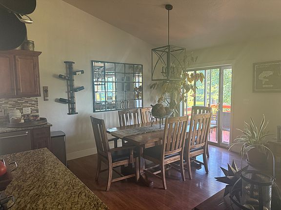 5th image of 223 Kara Dr