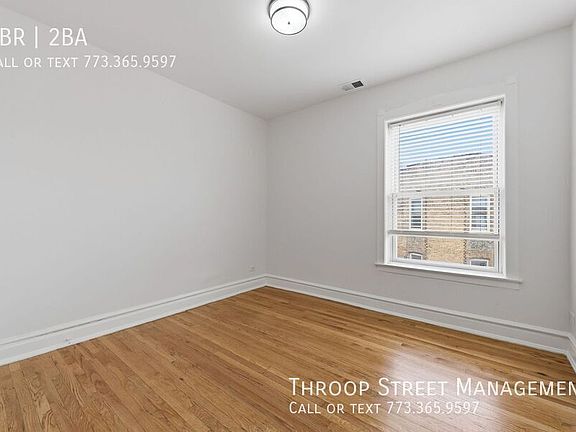 4th image of 6132 S Vernon Ave #1N