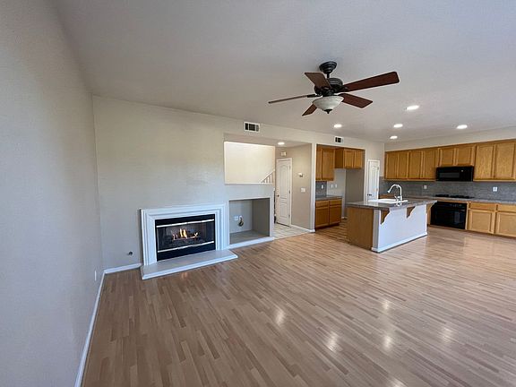 4th image of 2909 Carlingford Ln