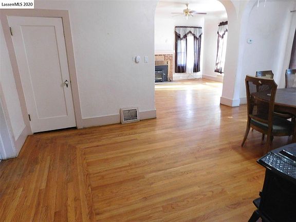 4th image of 150 N Lassen St