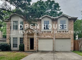 21504 Palace Pines Dr, Kingwood, TX 77339