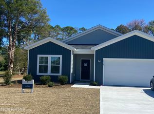 919 Sea Holly Ct, New Bern, NC 28560