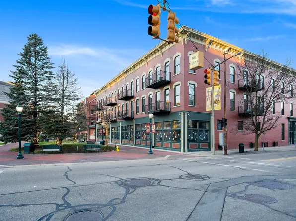 222 N Kalamazoo Mall APT 210, Kalamazoo, MI 49007