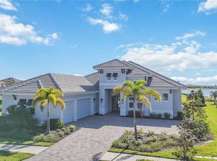 500 Blue Shell Loop, Sarasota, FL 34240
