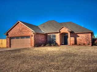 2033 SW 7th St, Newcastle, OK 73065