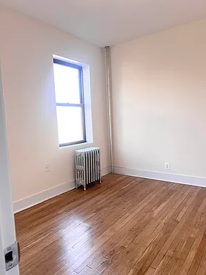 Rented by Amorelli Realty | media 4