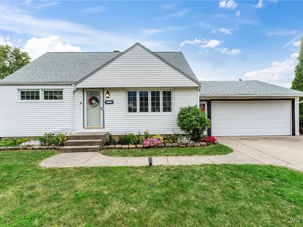 25 Ermann Dr, Buffalo, NY 14217