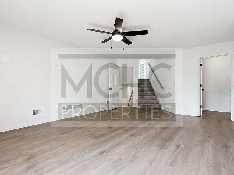 15239 Goodman St — Photo 29