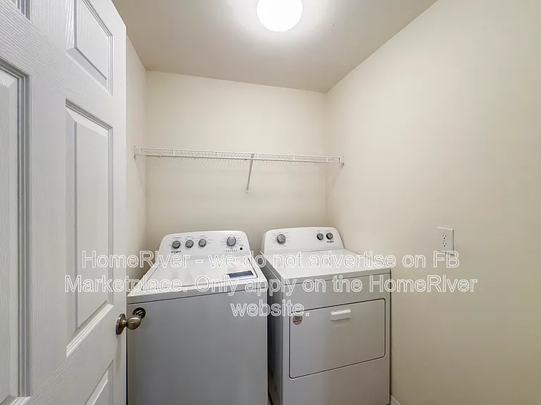 4215 E Gator Cir — Photo 16