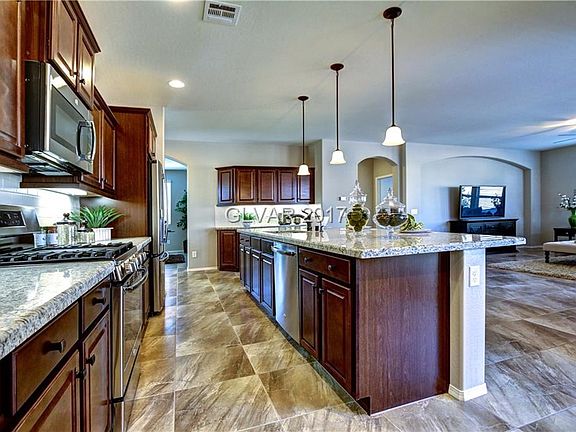 4th image of 3704 Garnet Heights Ave