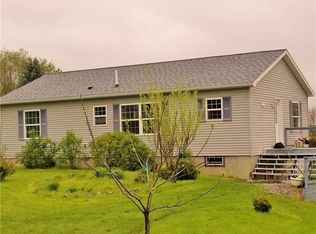 56 Chambers St, Dundee, NY 14837