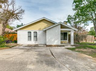 9804 Meadow Way, Converse, TX 78109