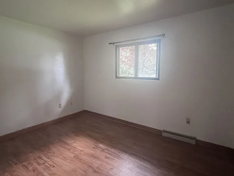2634 N Salisbury St — Photo 6