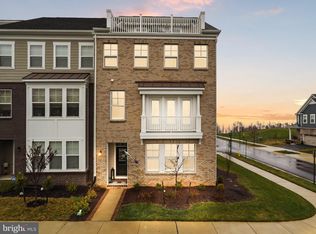 1450 Meadowlark Glen Rd, Dumfries, VA 22026