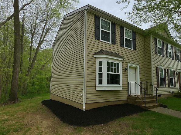 23 Grotto Ct, Germantown, MD 20874