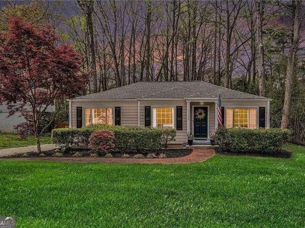 1132 Janes Ln, Atlanta, GA 30324