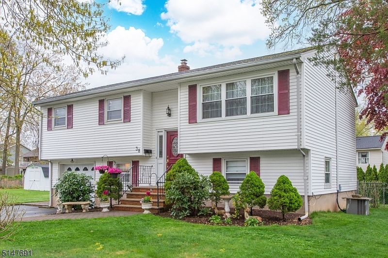 38 Peach Tree Ave, East Hanover, NJ 07936 Zillow