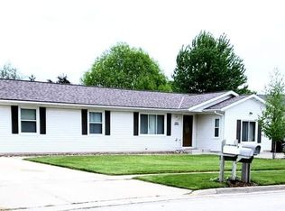 N171W20470 Northview Dr, Jackson, WI 53037