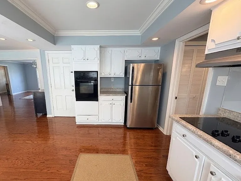 2311 Pinecliff Dr — Photo 15