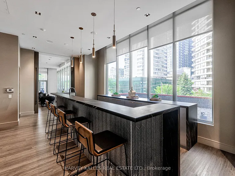 50 Dunfield Ave #LPH18 — Photo 30