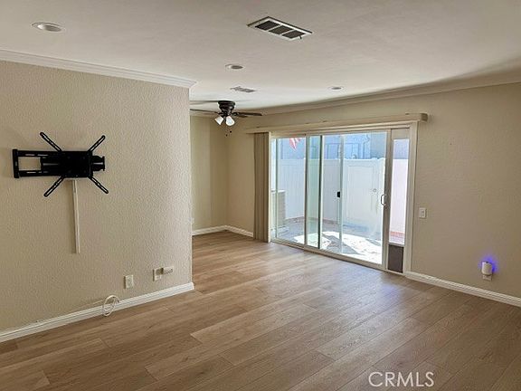4th image of 6537 Woodburn Ln