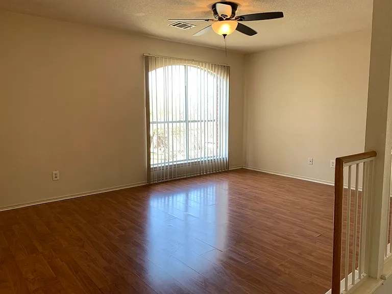 1016 Sweet Melissa Dr — Photo 14