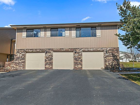 2nd image of 632 Whalom Ln Unit 11-F