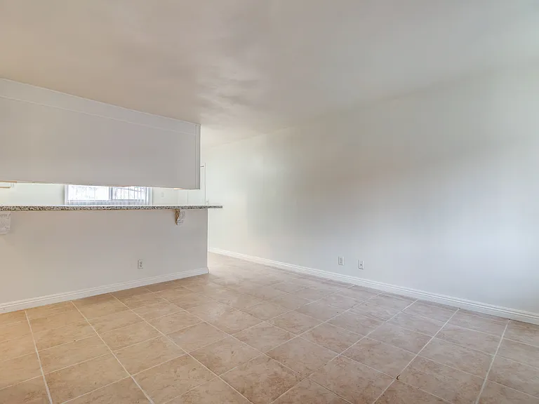 1102 E G St #12 — Photo 2