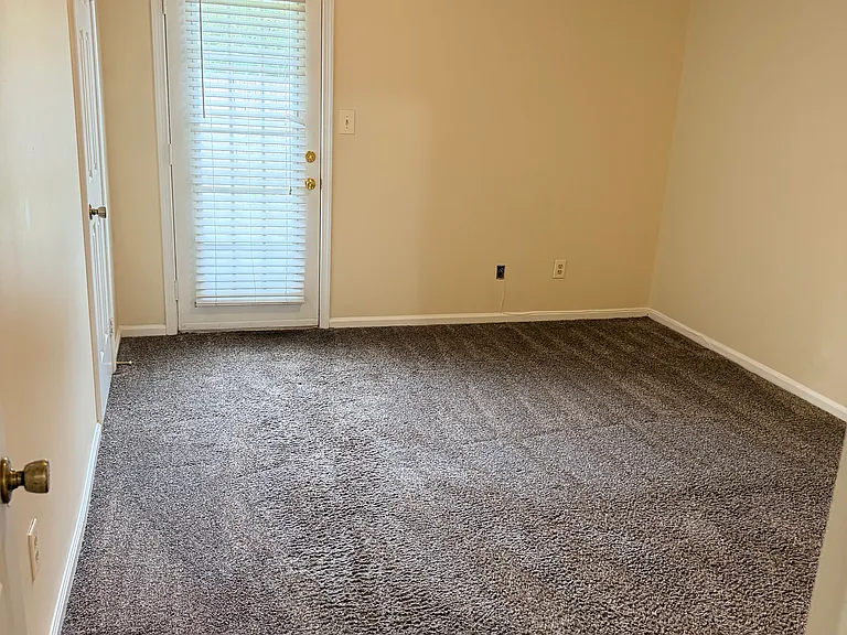 1593 Crescent Pointe Ln — Photo 8