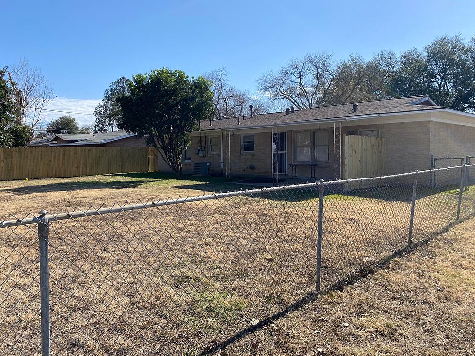 2nd image of 4603 Seabreeze Dr
