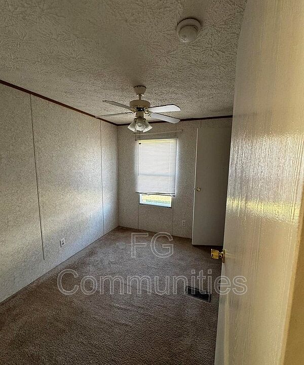 2nd image of 1790 Breezewood Dr
