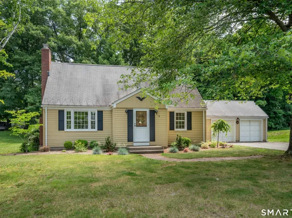 1 Foothills Way, Bloomfield, CT 06002