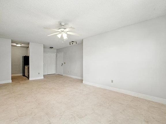 3rd image of 4281 W Mcnab Road #16