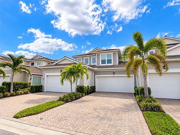 3rd image of 4670 Arboretum CIR #101