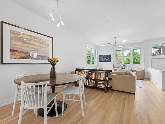 3rd image of 204 Boardman Ave