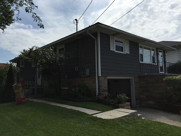 2nd image of 311 E Washington Ave
