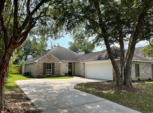 18269 Lake Indigo Dr, Baton Rouge, LA 70817