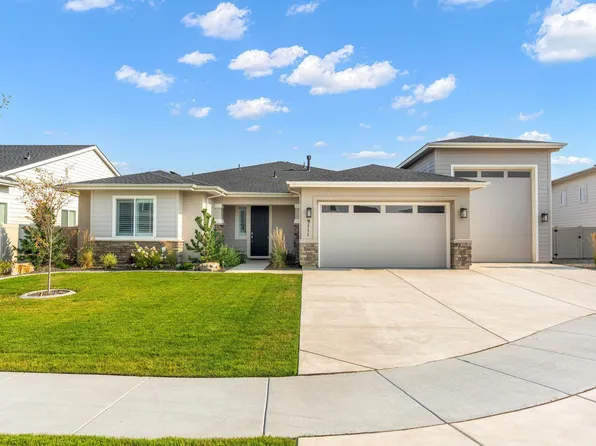 9111 W Patmore Ct, Star, ID 83669