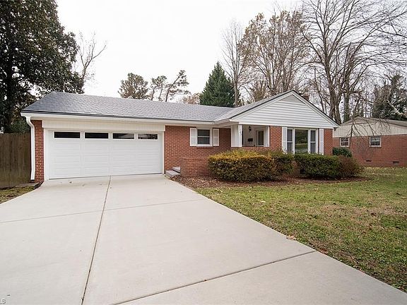 2nd image of 3005 Dellwood Dr