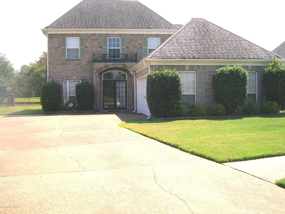 1st image of 7467 Lauren Ln