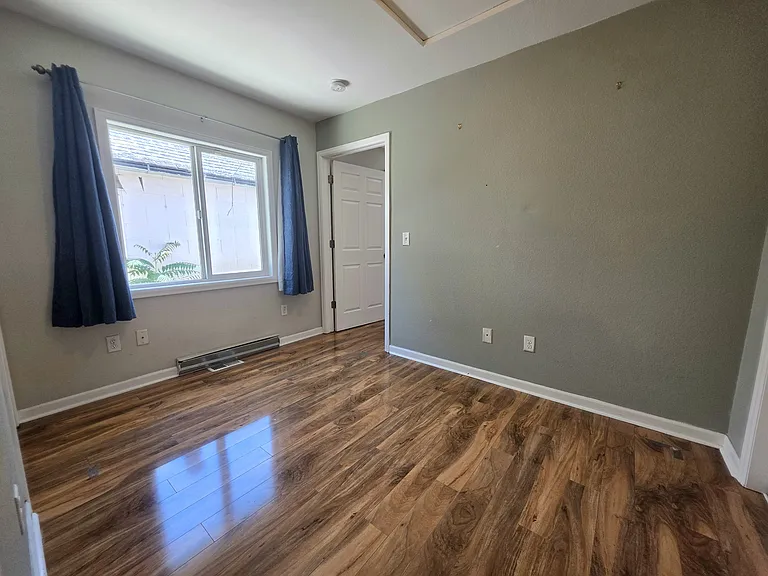 1234 Pine St — Photo 8