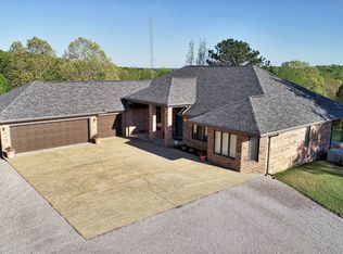 1710 Mouse Tail Rd, Parsons, TN 38363
