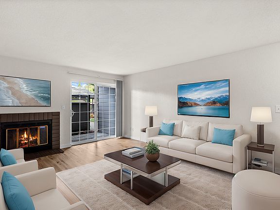Experience the elegance of this inviting living room, perfect for relaxation and entertainment.
