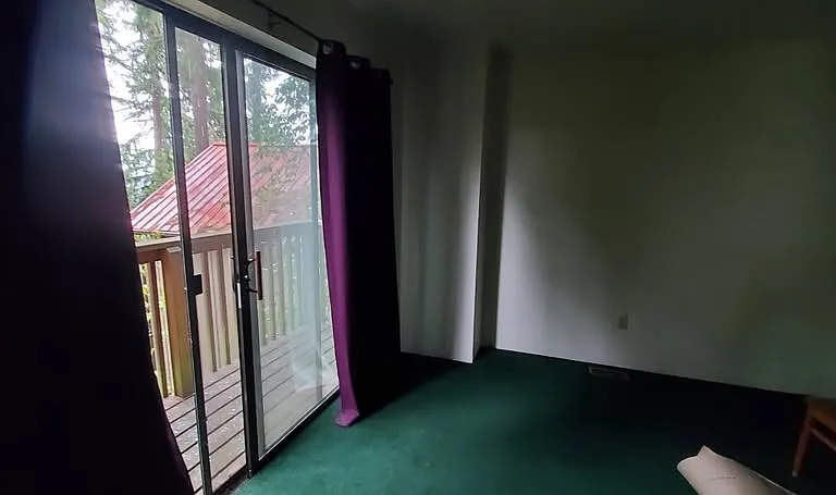 1181 Fir Ln — Photo 2