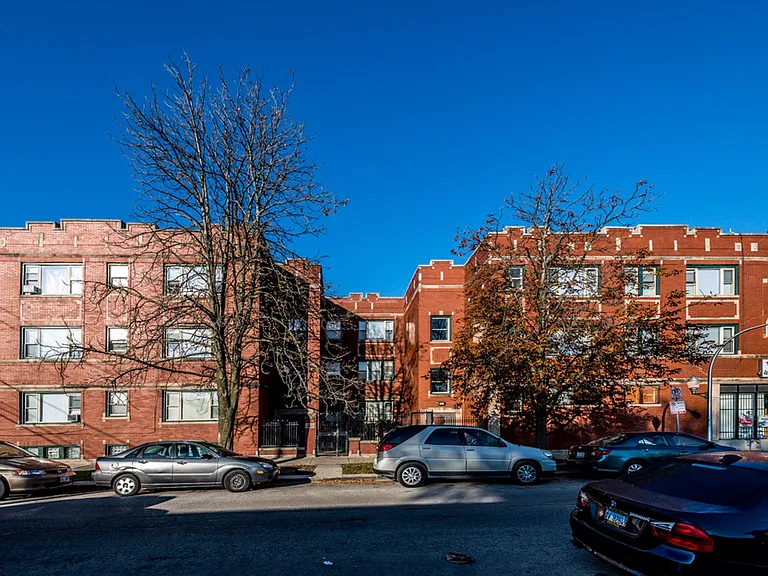 6306 S Fairfield Ave — Photo 14