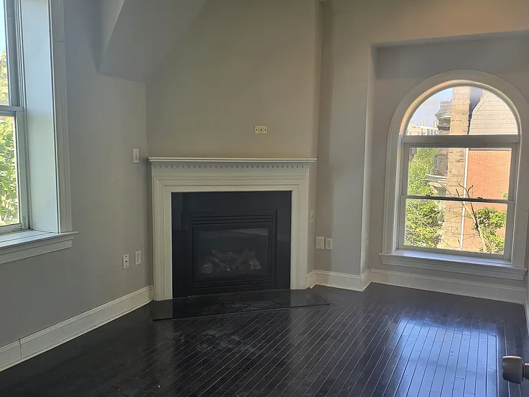 200 E Preston St #3 — Photo 5