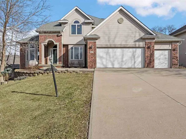 485 Breconshire Ln, Coralville, IA 52241