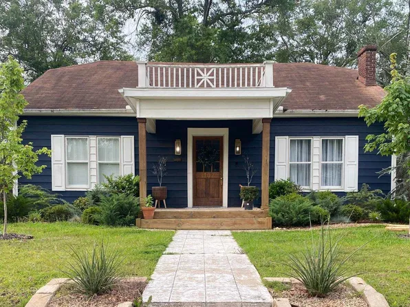 1107 W Main St, El Dorado, AR 71730