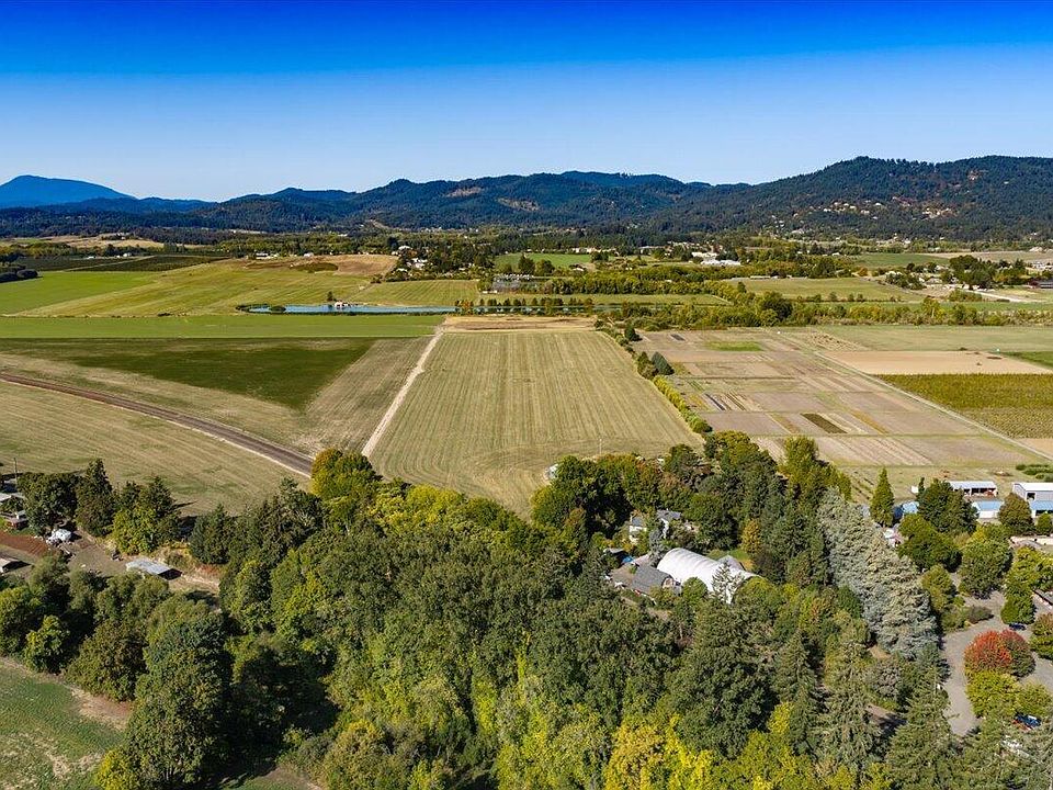 1st image of 0 Highway 20 NE