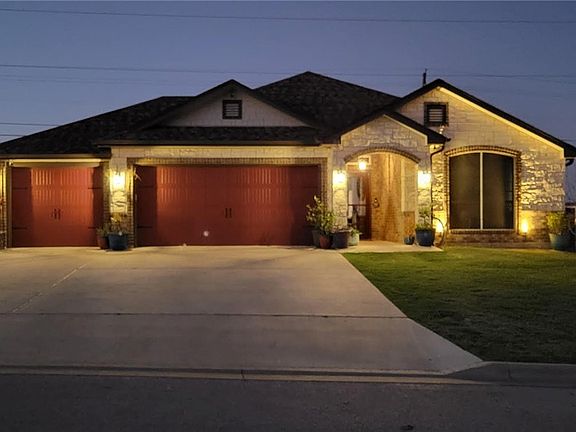4th image of 704 Ridgeview Dr